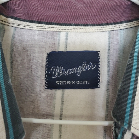 Vintage Wrangler Striped button down shirt - Picture 3 of 6